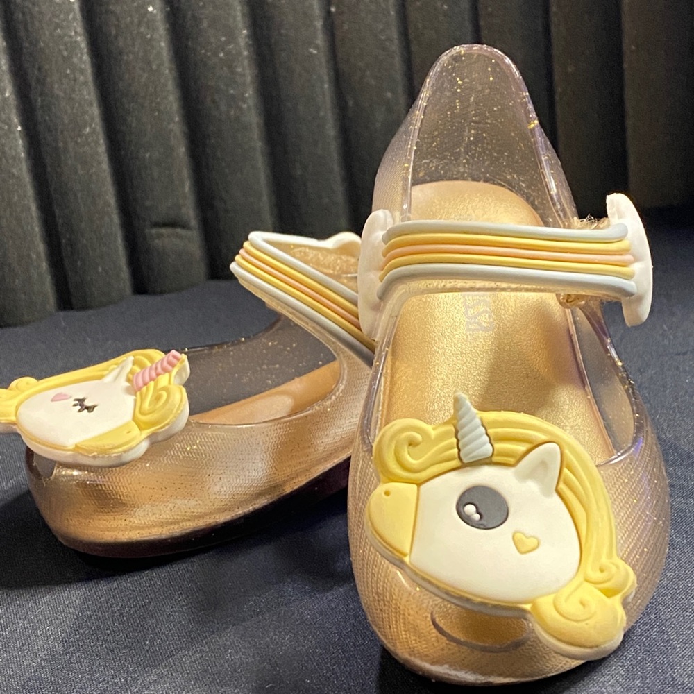 Mini Melissa Ultragirl Unicorn Toddler Size 5